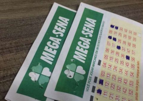  Confira as dezenas sorteadas na Mega-Sena desta quarta-feira; prêmio acumulou