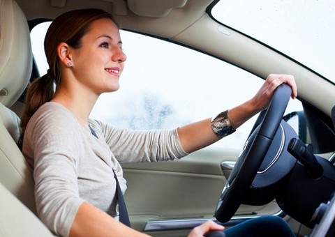 Aplicativo oferece opção para motoristas mulheres atenderem clientela feminina em Manaus