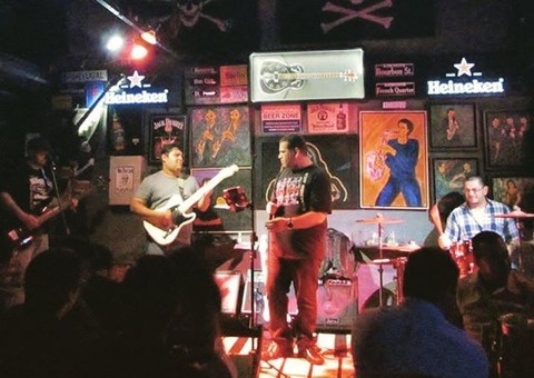 Jack 'n' Blues tem Happy Hour com clássicos do Rock