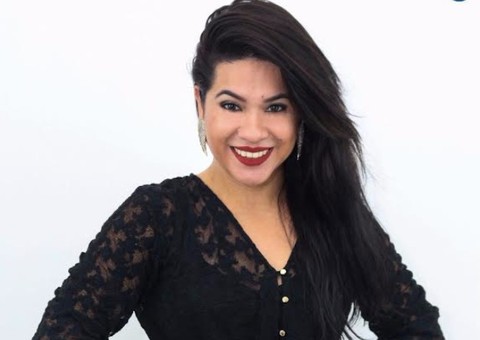 Loka Tentação e Vanessa Auzier agitam a noite de sexta no Coronel