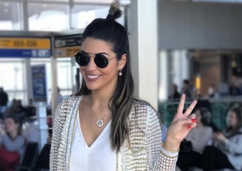  Vivian Amorim embarca para nova viagem internacional: 'de Manaus para o mundo'