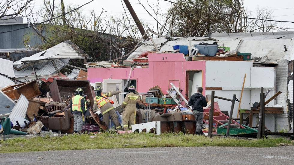 Furacão Harvey deixa 8 mortos e 10 feridos no Texas