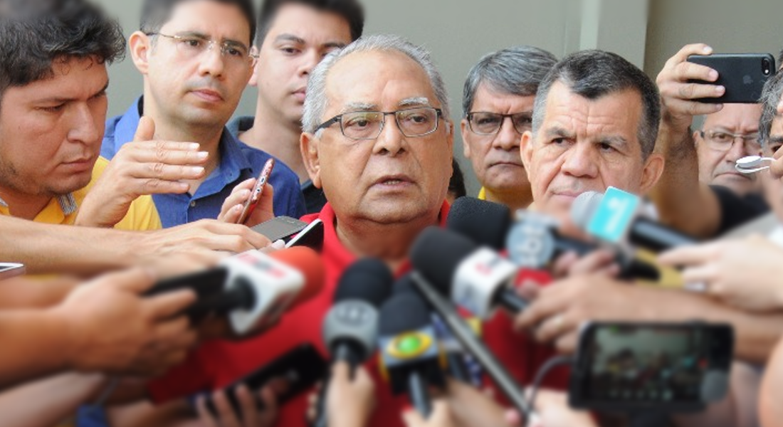 Amazonino pede que TCE interdite David Almeida 