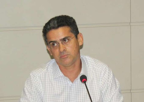 Ministério Público de Contas pede interdição de David Almeida