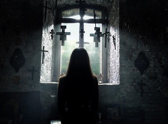 Terror A Crucificação ganha novo trailer arrepiante. Assista