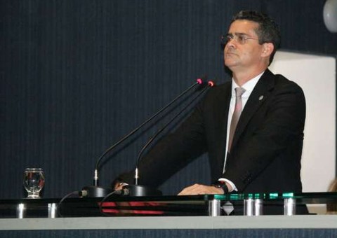 David Almeida vai ao TCE-AM prestar contas de sua gestão no governo nesta quarta