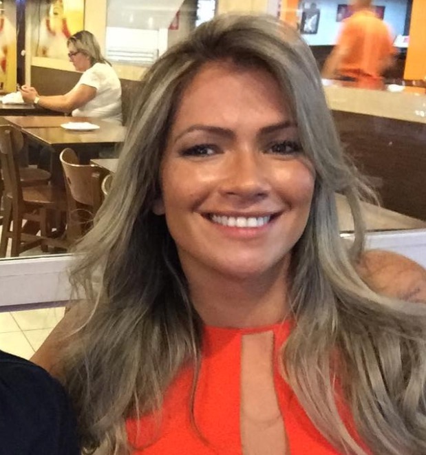 Ex-BBB Fani vai começar faculdade de Medicina no Rio 