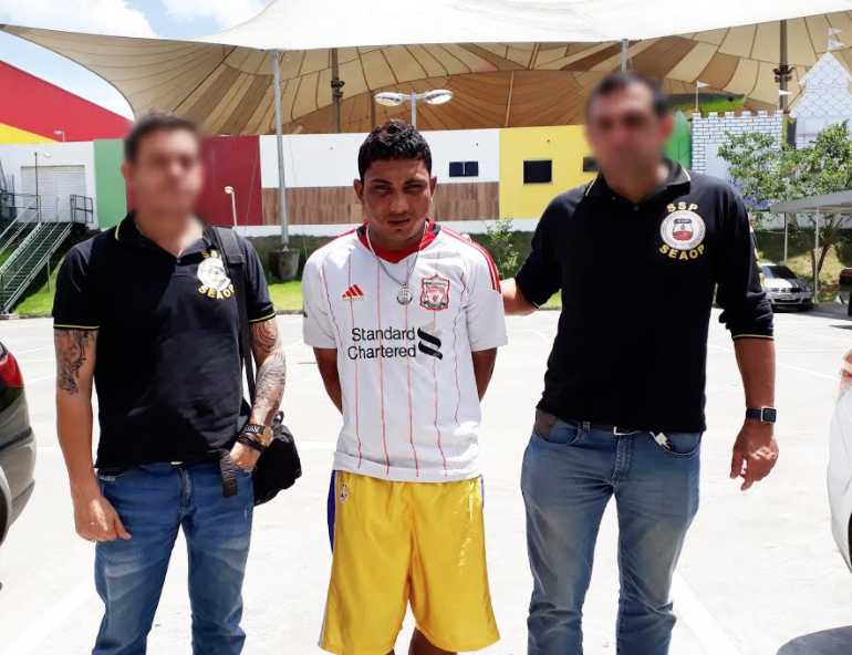 Foragido tenta se passar por outra pessoa para enganar polícia, mas é recapturado em Manaus