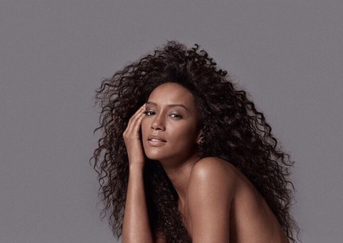 Taís Araújo impressiona ao posar nua sem Photoshop para revista