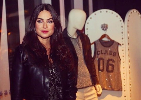 Thaila Ayala nega namoro com Renato Góes