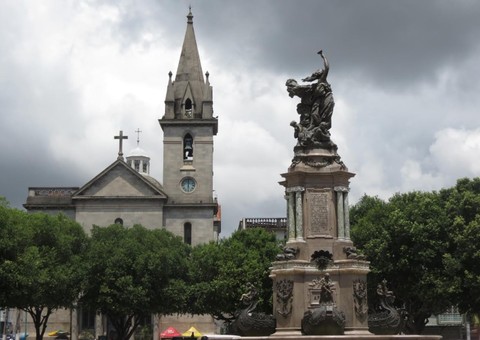 Monumento à Abertura dos Portos passa por trabalho de conservação