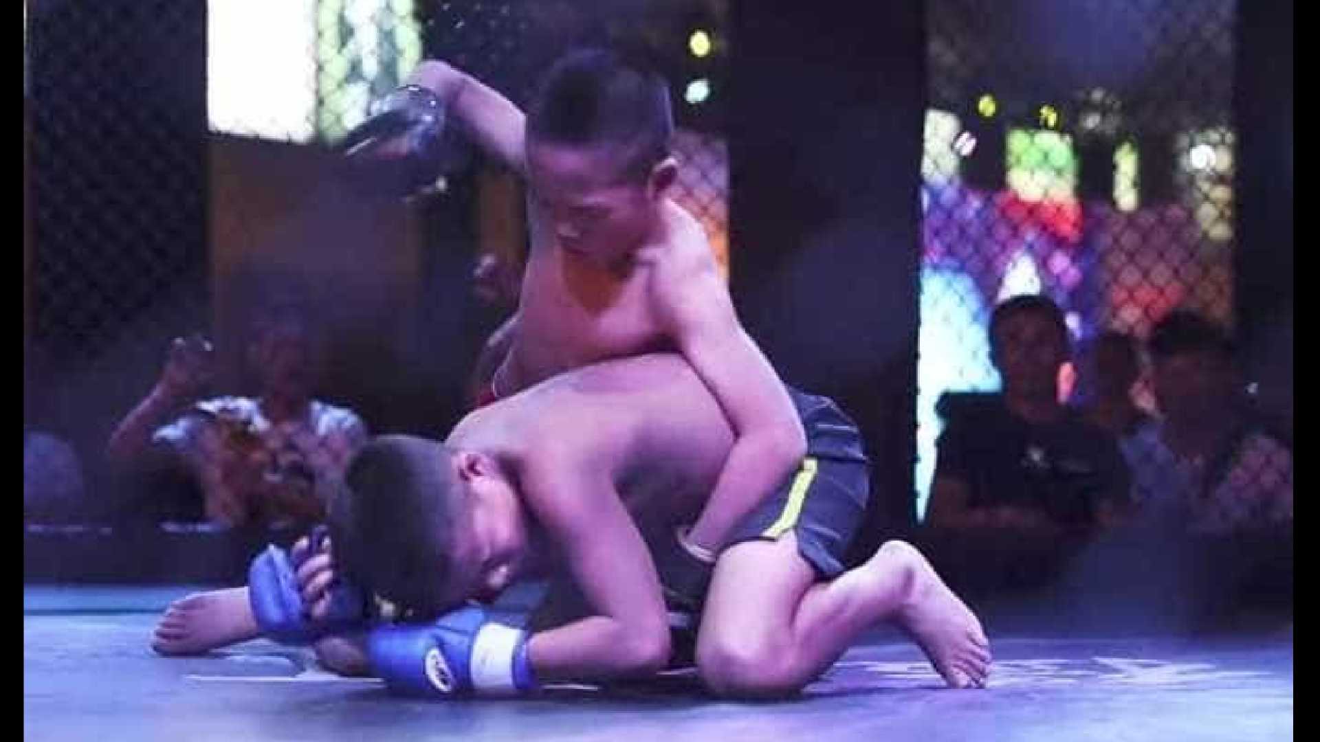 Academia de MMA será investigada por adotar crianças para obrigá-las a lutar