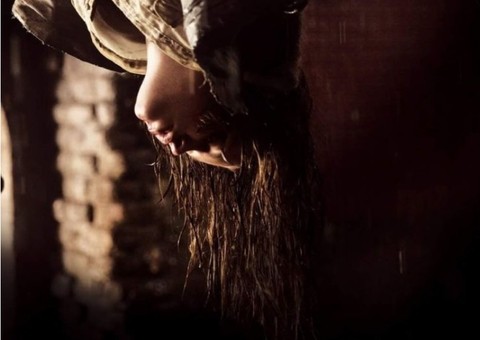 A Crucificação: Novo terror dos criadores de Invocação do Mal ganha trailer arrepiante