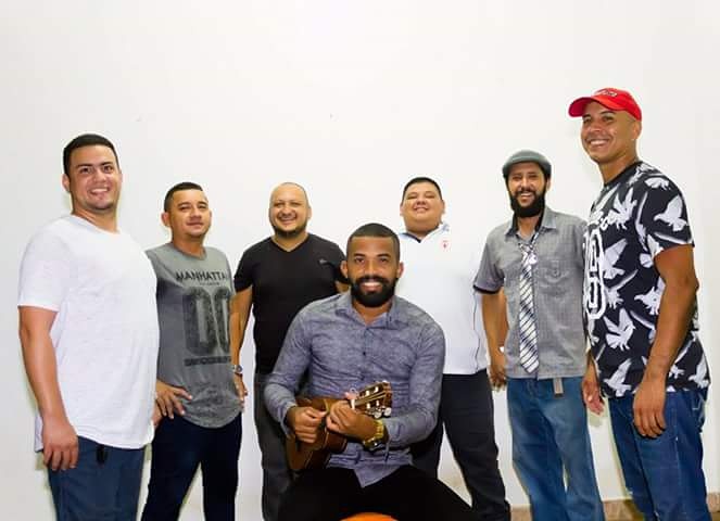 Samba Kiss comemora aniversário neste domingo no Moai