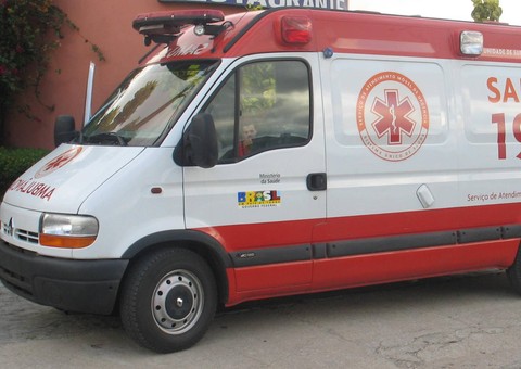 Soldado da PM leva três tiros durante tentativa de assalto em Manaus