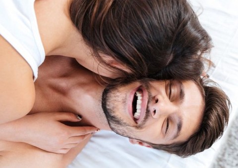 Você sabia que homem também tem ponto G? Saiba onde fica e como estimular o parceiro