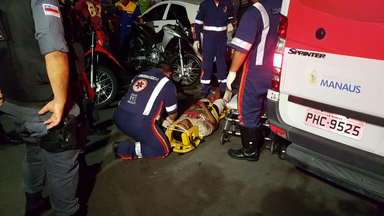 Assaltante é baleado ao tentar roubar dentro de centro de convivência em Manaus