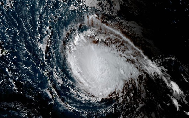 Flórida e Porto Rico decretam emergência devido aproximação de furacão Irma