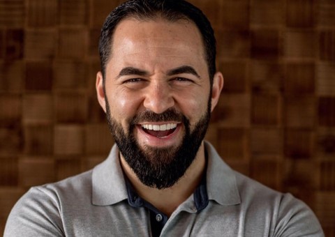 Coach ensina Método Cronos durante palestra em shopping de Manaus