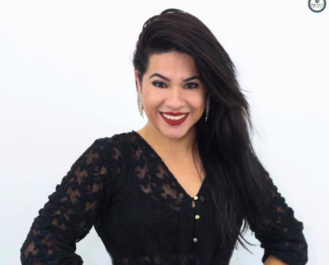 Mistura de ritmos aquece véspera de feriado no Vilarejo