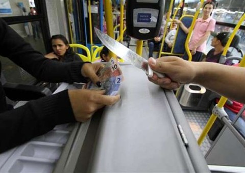 Mais de 2,5 mil assaltos a ônibus foram registrados em Manaus