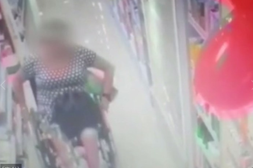 Mulher em cadeira de rodas é detida após tentar roubar farmácia