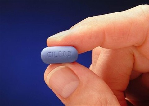 Pílula anti-HIV também pode ser usada por adolescentes, diz estudo