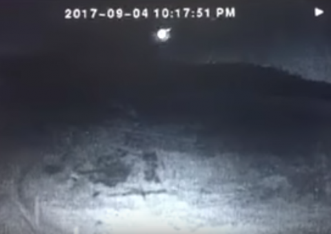 Objeto sinistro aparece no céu e intriga internautas; Veja