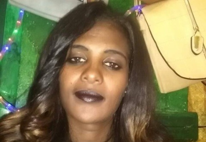 Inconformado com término, homem se vinga cruelmente derretendo rosto de ex com ácido