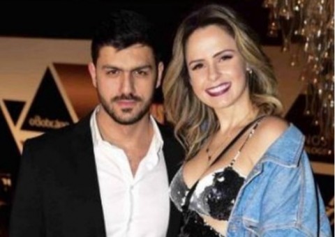 Ex-BBB Ana Paula Renault engata namoro com empresário