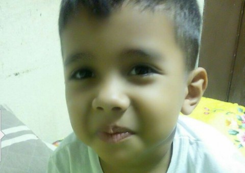 Criança desaparece depois de ser esquecida pelo próprio pai dentro de carro durante passeio