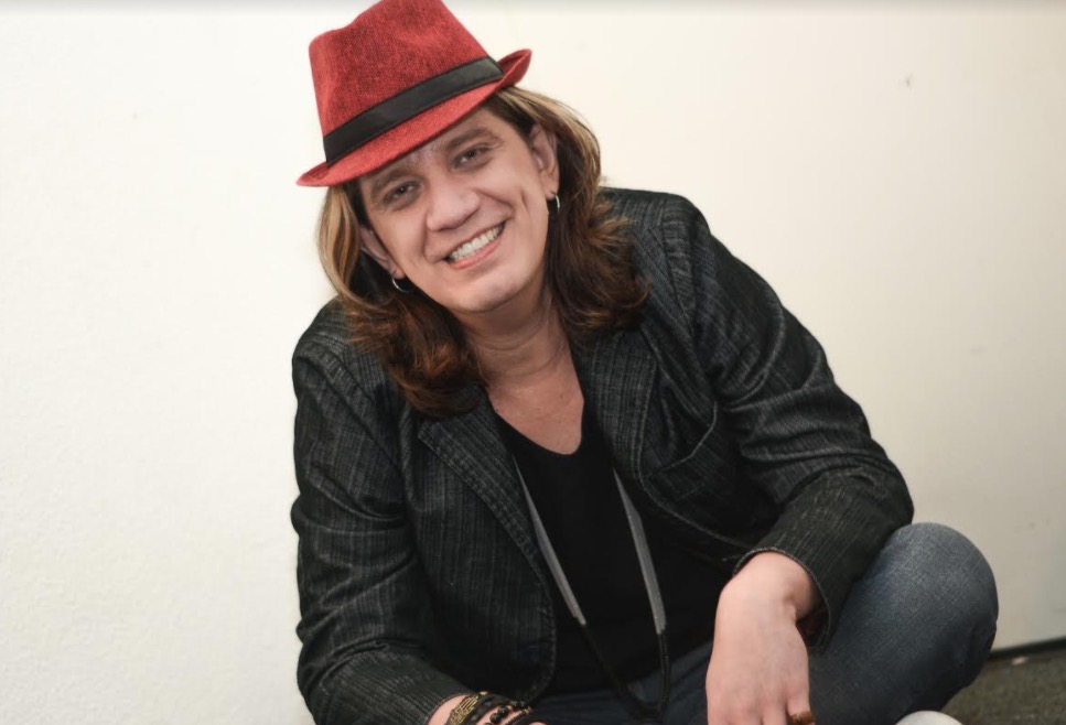 Luso Neto agita Teatro Amazonas com o show Tudo IncLuso