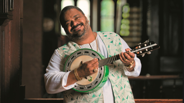 Internado há 6 meses, Arlindo Cruz apresenta melhoras