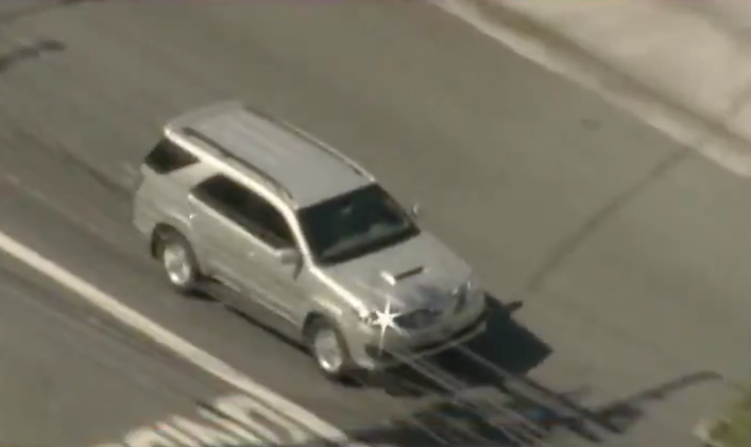 Joesley e Saud se entregam à Polícia Federal em São Paulo