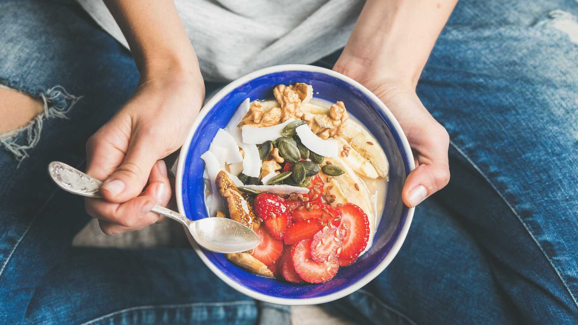 Saiba o que fazer para evitar o inchaço abdominal