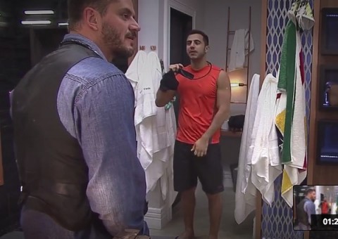 A Fazenda 9: Marcos Harter fala de Tiago Leifert e diz que ficou bolado