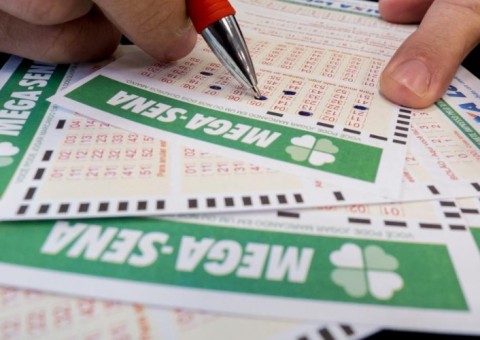 Mega-Sena acumula, próximo prêmio vai pagar R$ 5 milhões