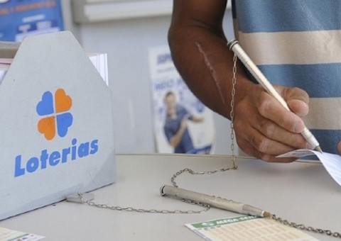 Mega-Sena acumula e vai pagar R$ 10 milhões no próximo sábado