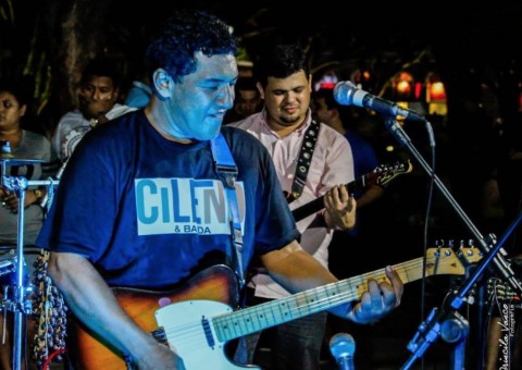 Cileno apresenta novo disco no Churrasco da Villa