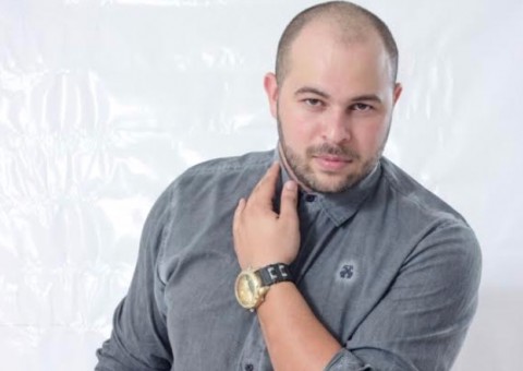 Henrick Duarte prepara show especial de aniversário no Moose Lounge