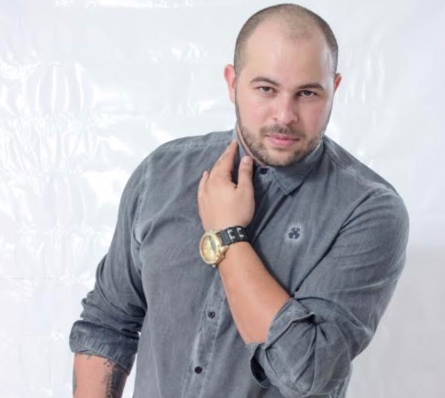 Henrick Duarte prepara show especial de aniversário no Moose Lounge