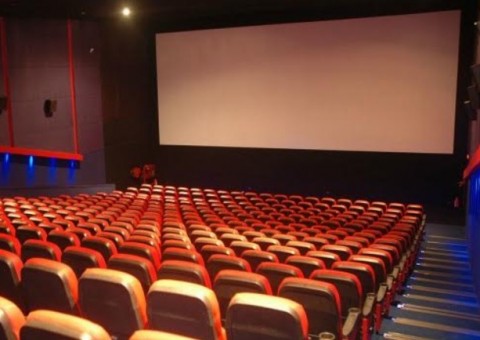 Shopping em Manaus realiza promoção 'comprou ganhou' com ingressos para cinema