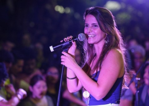 Leka Denz é atração em noite de tango no Bubuia Restaurante