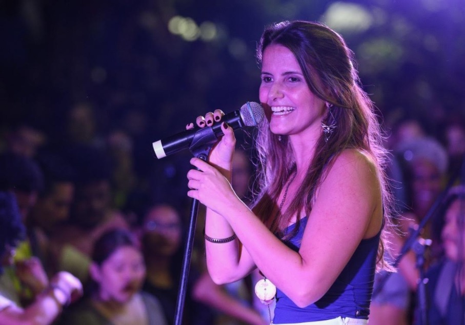 Leka Denz é atração em noite de tango no Bubuia Restaurante