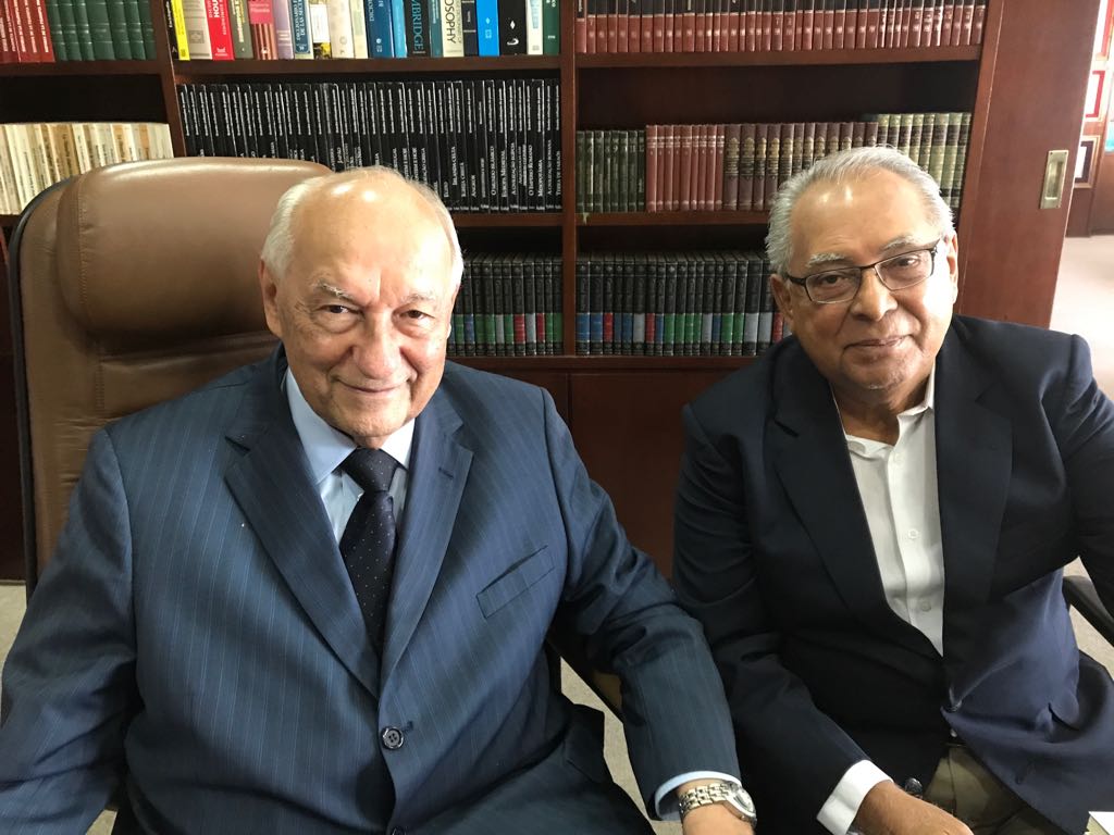  Amazonino e Ives Gandra discutem como barrar lei que prejudica a ZFM