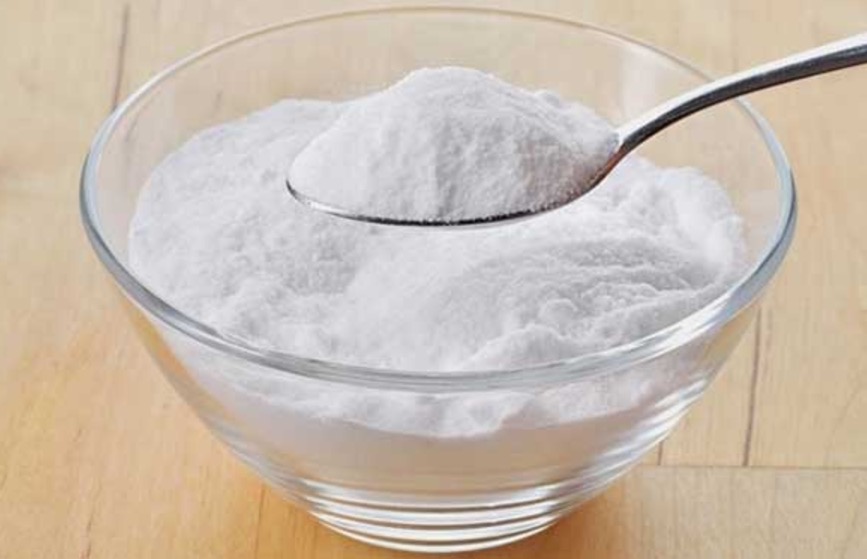 Produto natural é útil como amaciante, esfoliante e ainda combate fungos nas unhas 