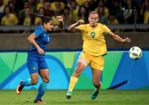 Seleção feminina de futebol é derrotada pela Austrália em amistoso