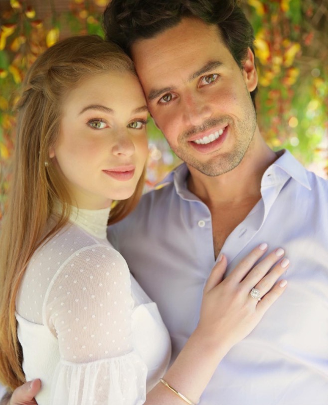 Marina Ruy Barbosa se casa com piloto no civil: 'Sr e Sra Negrão'; veja fotos