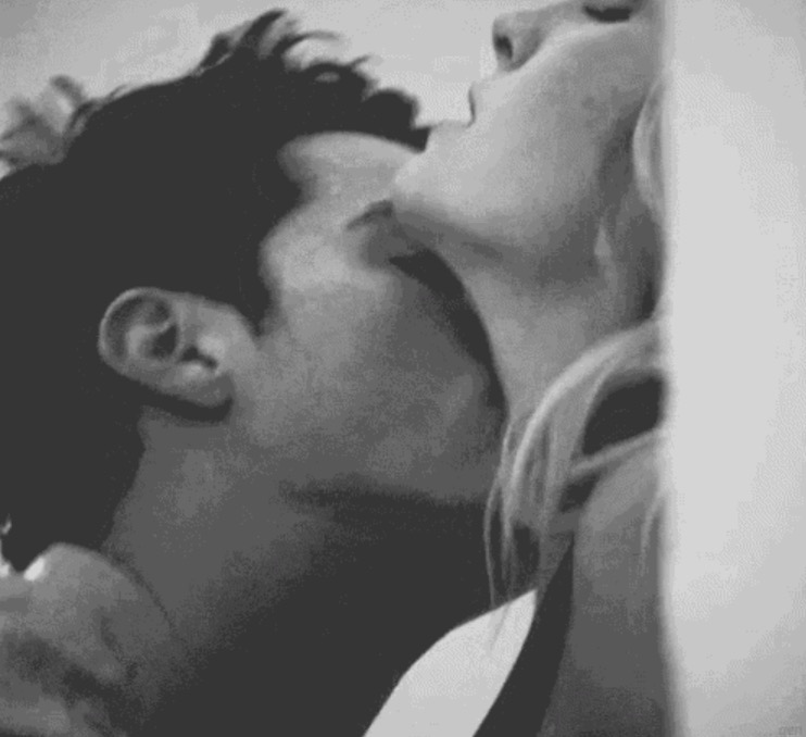 Saiba quais são as posições mais perigosas na hora do sexo