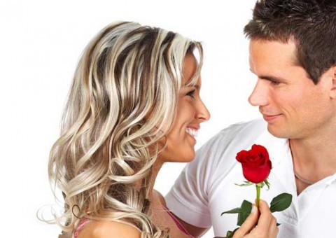 Mulheres são menos exigentes em relação à escolaridade do parceiro, diz pesquisa